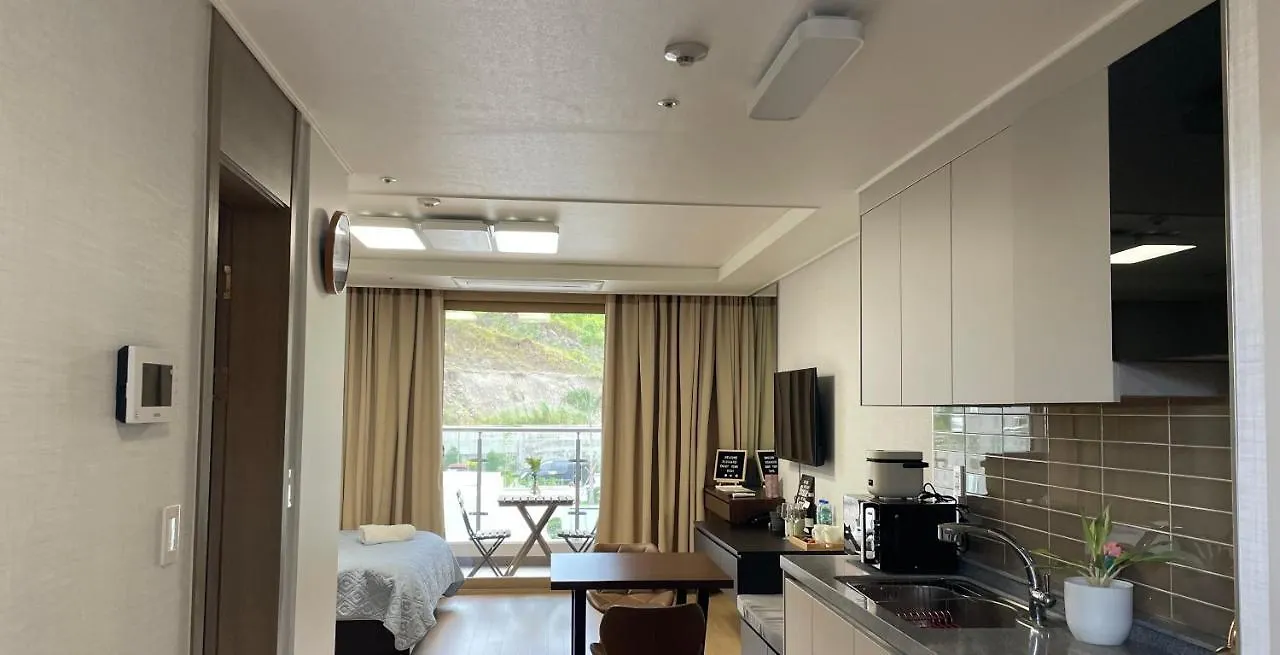 Luxury Condo In Clark Pampanga Beside Hilton Hotel And Casino Angeles